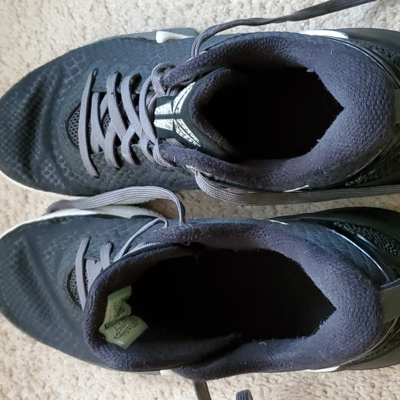 Volleyball shoes - Picture 5 of 6